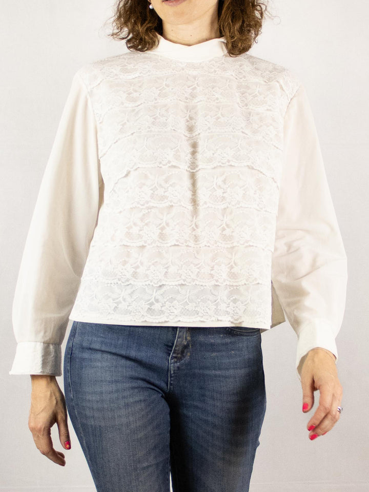 Cloud Dancer Lace Blouse